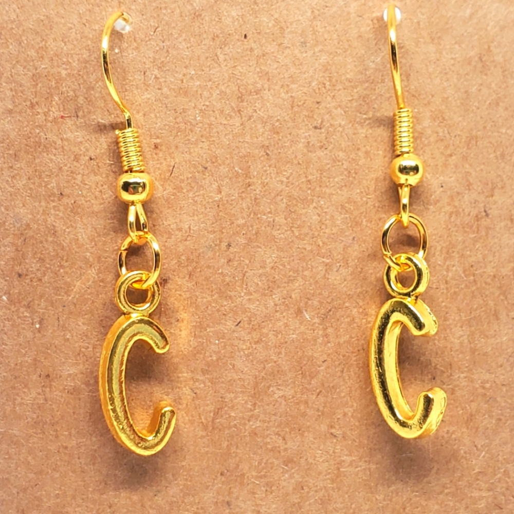 7/$10 C Initial Earrings, New